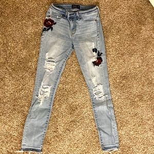 Abercrombie & Fitch - Harper Super Skinny Jeans